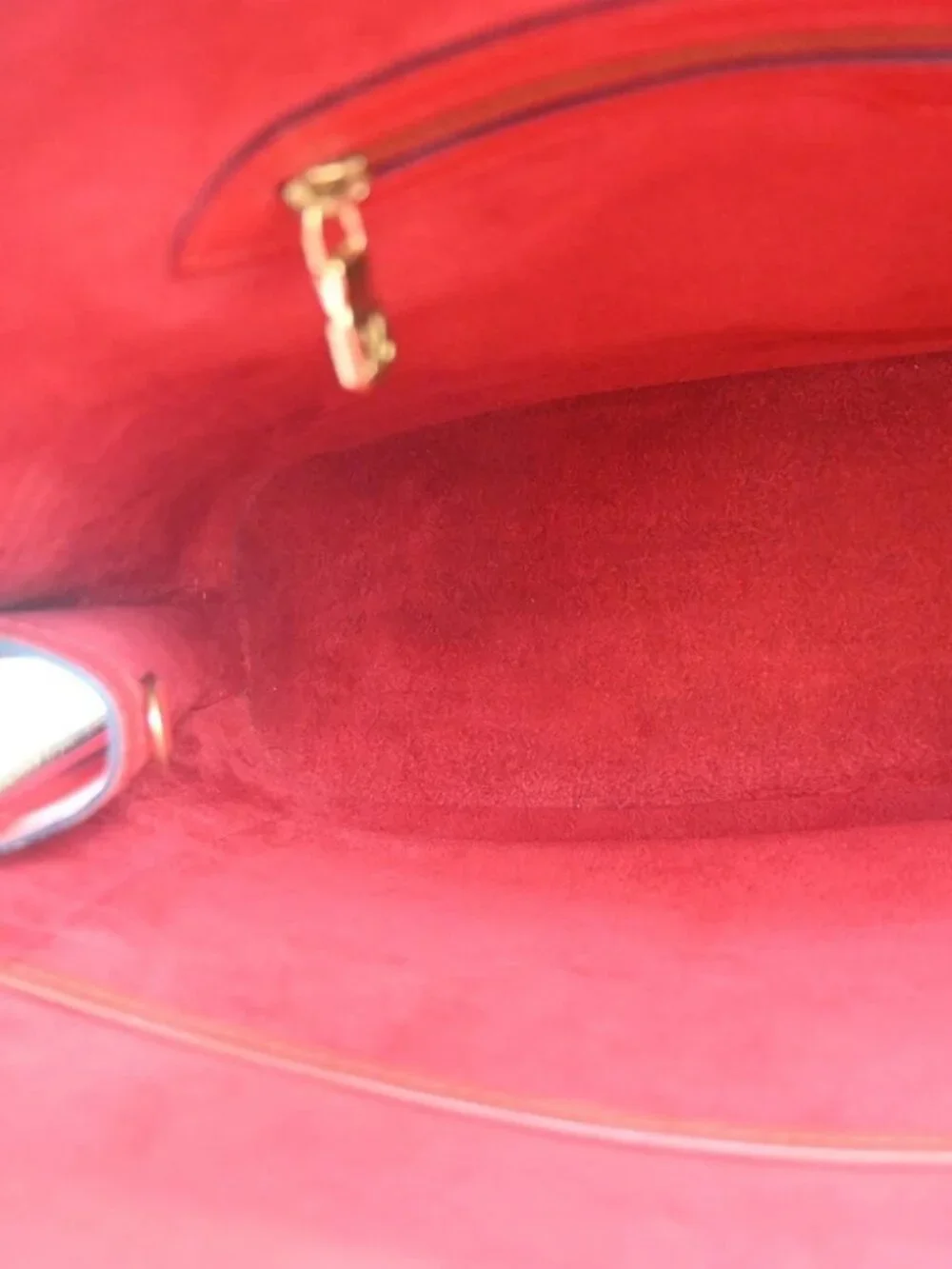 LOUIS VUITTON RED EPI LUSSAC SHOULDER BAG